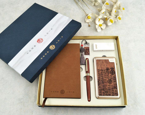 紅木筆記本套裝  商務(wù)禮品  團(tuán)購(gòu)禮品 定制禮品